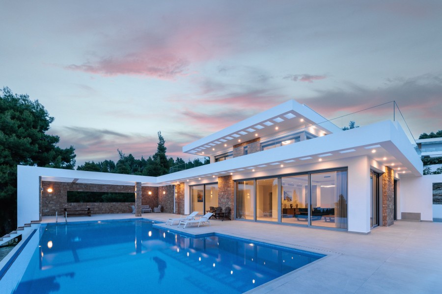 ΕΠΑΓΓΕΛΜΑΤΙΚΗ ΦΩΤΟΓΡΑΦΙΣΗ ΒΙΛΩΝ ΣΤΗ ΣΙΒΗΡΗ ΧΑΛΚΙΔΙΚΗΣ | REAL ESTATE